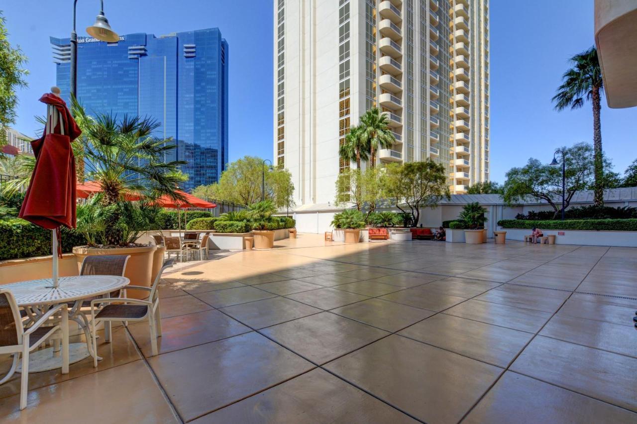 Mgm Signature-28-705 F1 Track & Strip View Balcony Las Vegas Exteriér fotografie